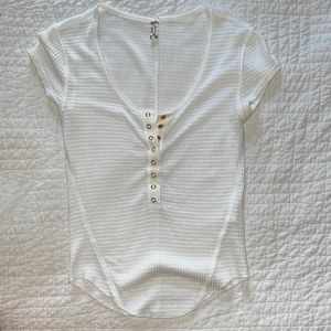FREE PEOPLE WAFFLE HENLEY